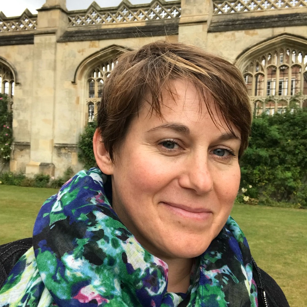 Meet your Posher, Conni